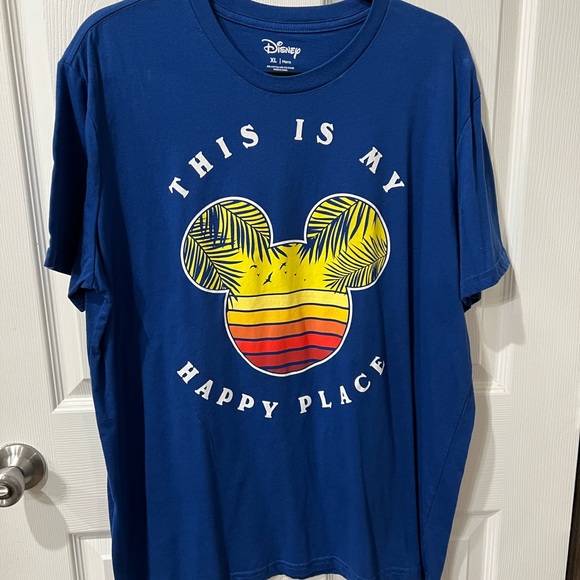 Disney Mickey Mouse My Happy Place Head Ears Beach XL Mens - Picture 1 of 2